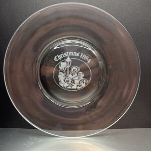 Glass Dessert Plate Etched Christmas Carolers 1984 FRANCE